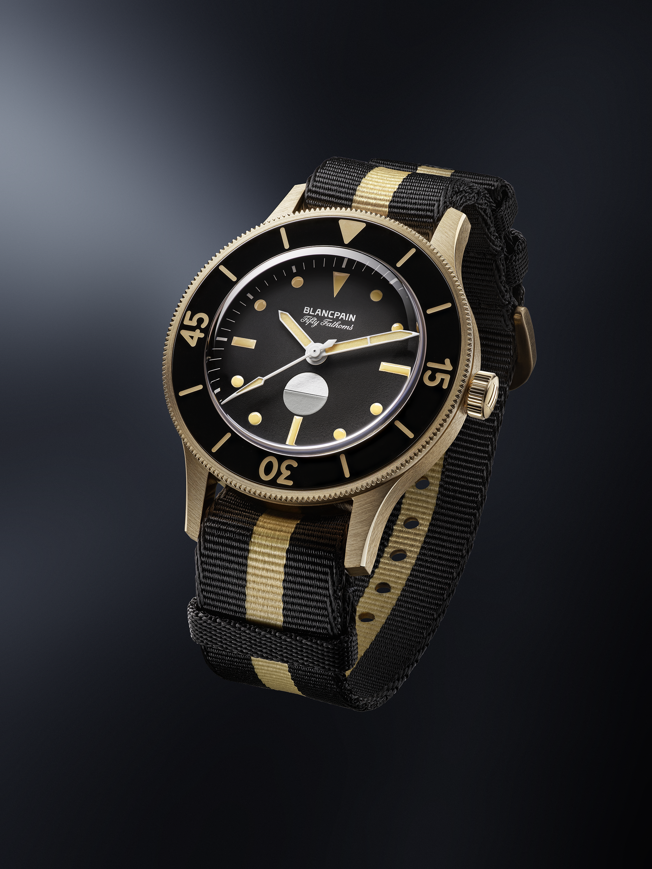 象徵輝煌傳統：一覽8款Audemars Piguet、Louis Vuitton、Panerai金質腕錶