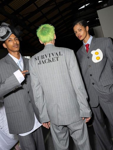 Moschino SS25 系列趣味十足，創意總監 Adrian Appiolaza 打造時裝騷的5大看點