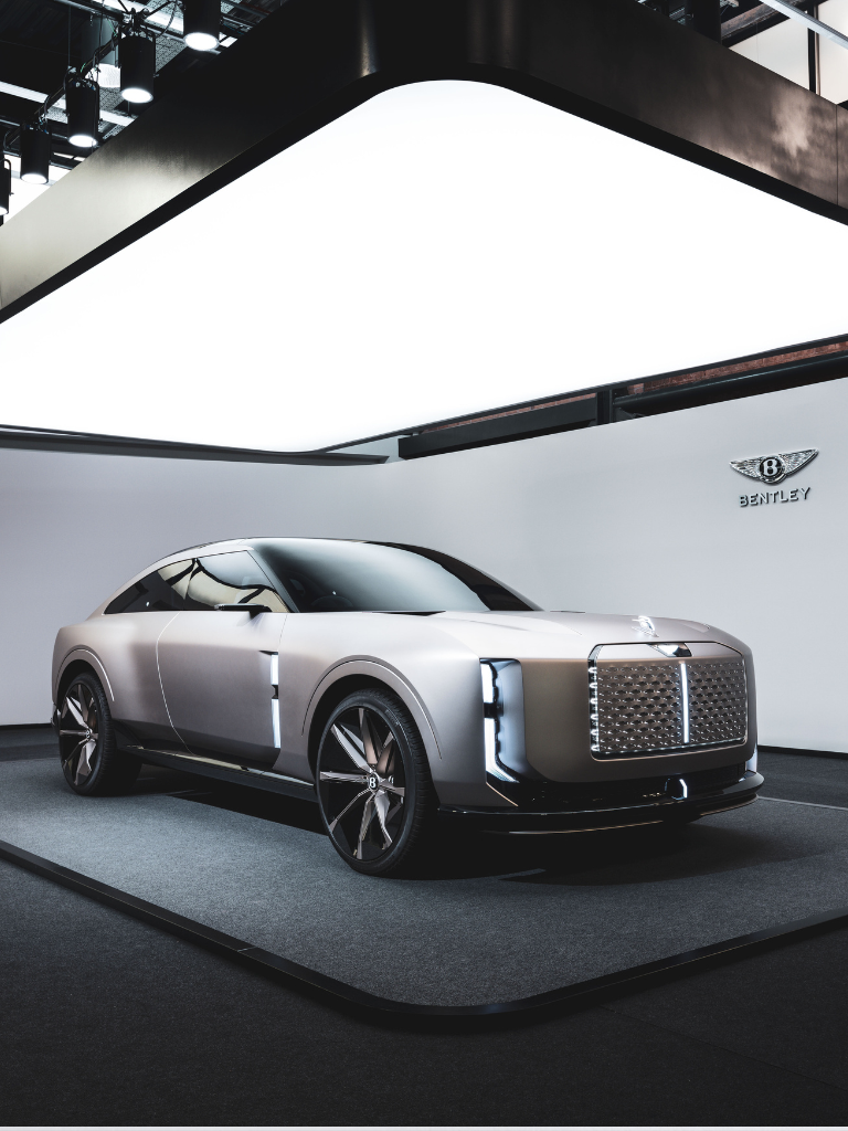 豪華電車旅:BENTLEY賓利發表首款概念電動車EXP 15