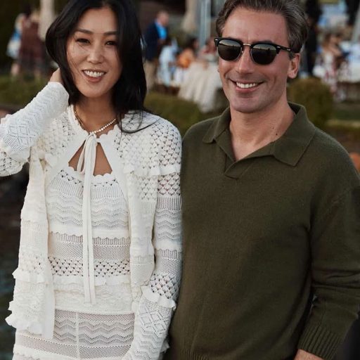 Oscar de la Renta創意總監Fernando Garcia與Laura Kim離任｜回顧二人背景與為品牌帶來的時尚轉型