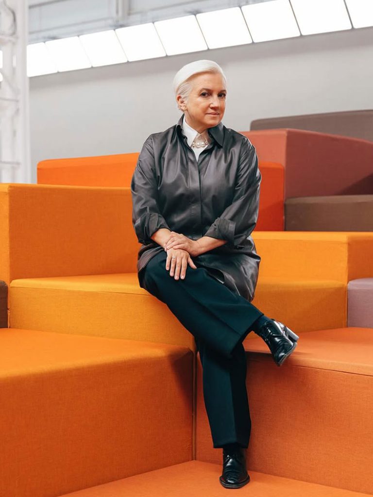 Silvia Venturini Fendi 辭任 Fendi 創意總監｜回顧她的傳奇時刻與誰會成為品牌創意舵手