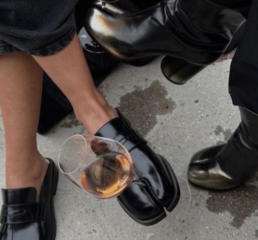 Maison Margiela Tabi 鞋為何年來仍受歡迎？Tabi 鞋的由來是甚麼？了解分趾鞋成為男士衣櫥必備之原因