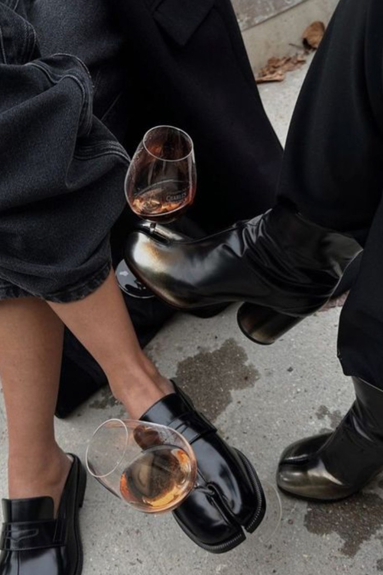 Maison Margiela Tabi 鞋為何年來仍受歡迎？Tabi 鞋的由來是甚麼？了解分趾鞋成為男士衣櫥必備之原因