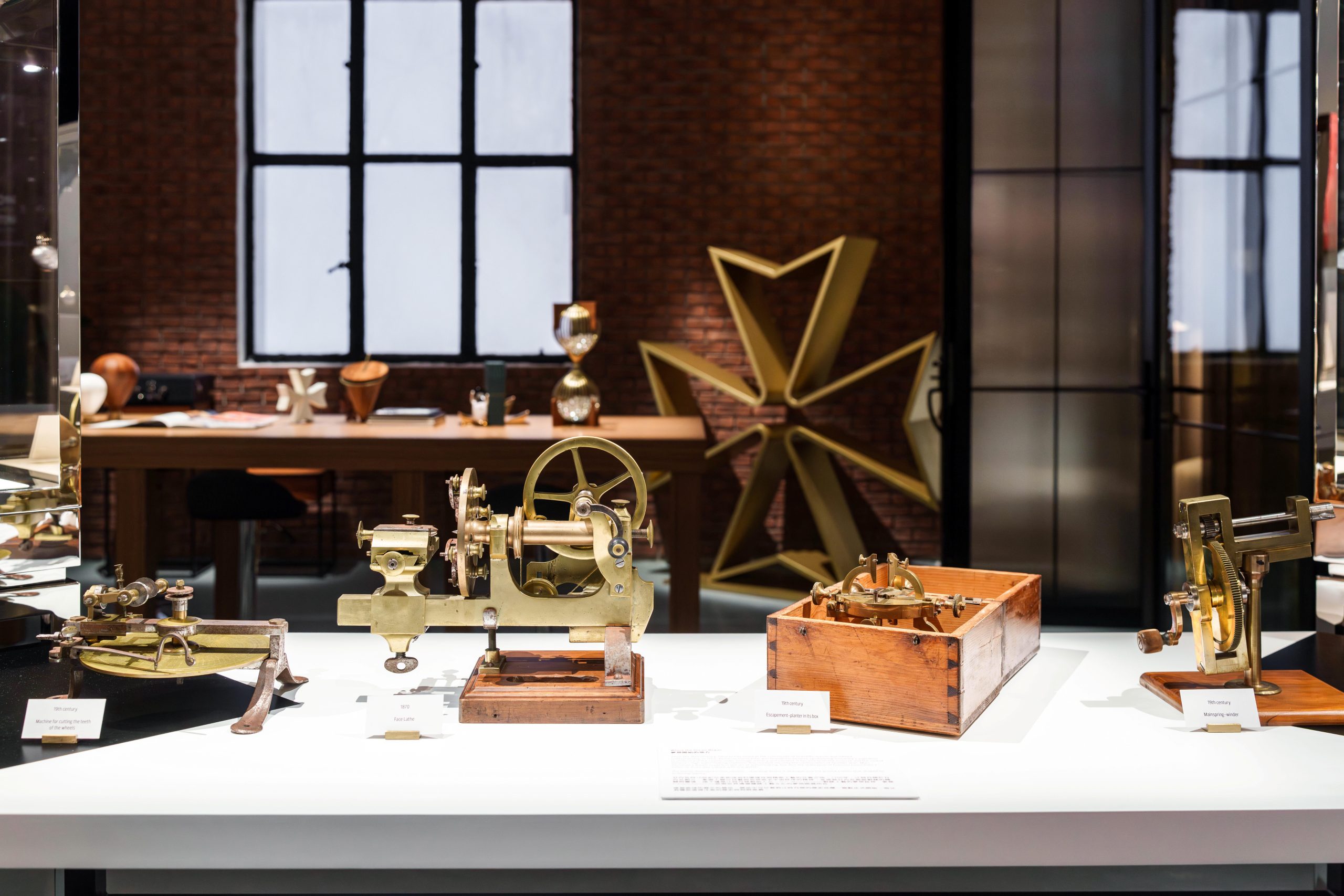 傳承與文明｜Vacheron Constantin江詩丹頓L'ATELIER 1755凝時聚藝工坊，製錶與生活藝術之交點