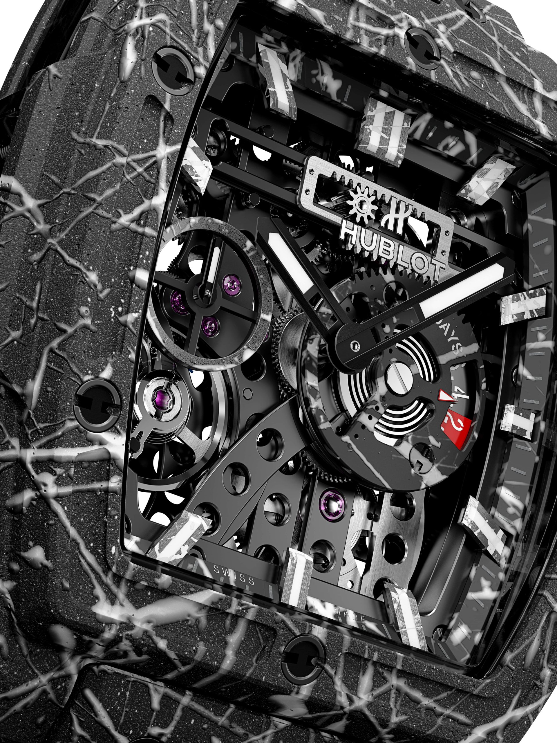 Spirit of Big Bang MECA-10 Street Art以太陽和月亮意象為主題設計。上圖顯示的是為月亮版本,以黑色作為主題,錶殼能在紫外光下綻放熒光色彩,表面圖案是由品牌按照街頭藝術家Saiff Vasarhelyi的壁畫藝術臨摹。PHOTO/ HUBLOT