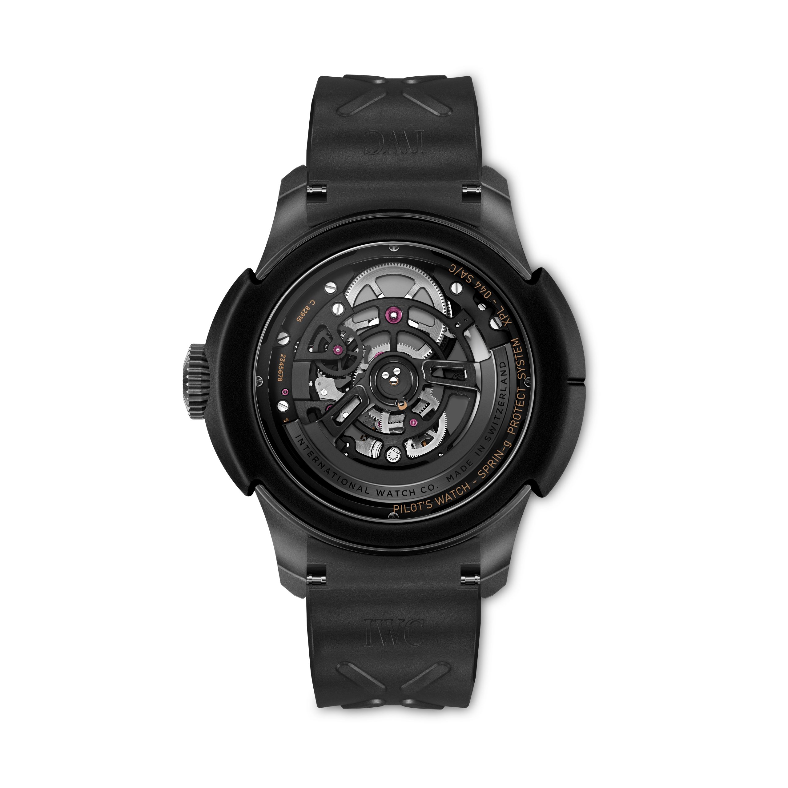 IWC將避震系統用於保護陀飛輪裝,於自製82915型機芯加設錶冠離合系統,重新設計塊狀金屬玻璃游絲的長度和闊度,通過其獨有彈性和尺寸有效分散衝擊力,同時改良避震系統的彈臂尺寸,使陀飛輪機芯能有效承受超過10,000G的衝擊力。PHOTO/IWC