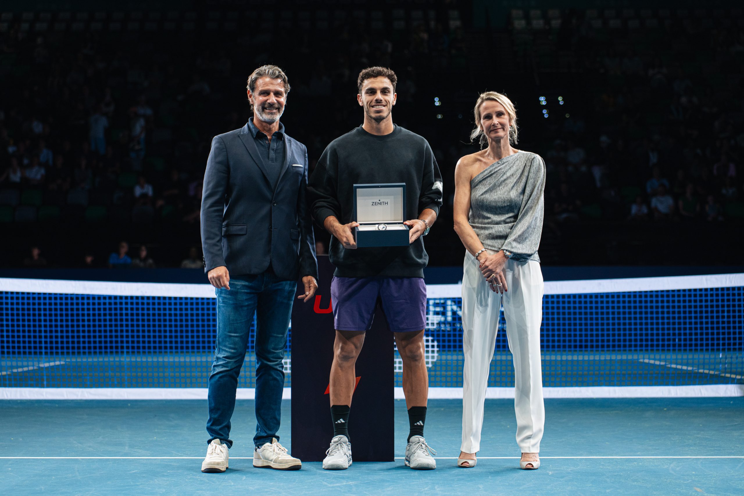 Zenith 真力時向Francisco Cerúndolo頒發Zenith Star Rally Award和贈送Chronomaster Sport腕錶作為紀念,表彰其卓越表現。IMAGE/ ZENITH