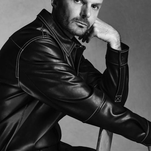 Kris Van Assche加入中國品牌Antazero | 從Dior 到中國時尚品牌的啟示