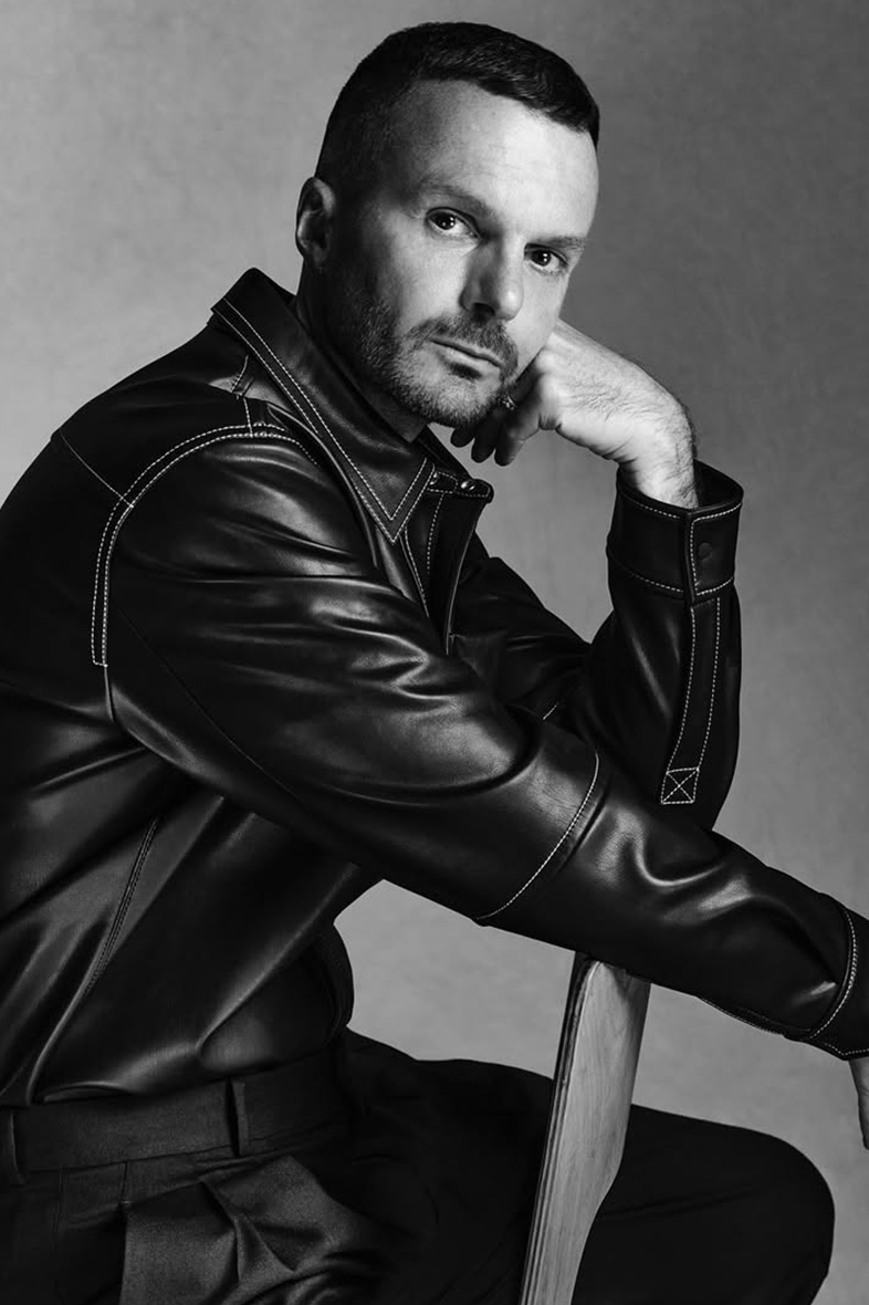 Kris Van Assche加入中國品牌Antazero | 從Dior 到中國時尚品牌的啟示