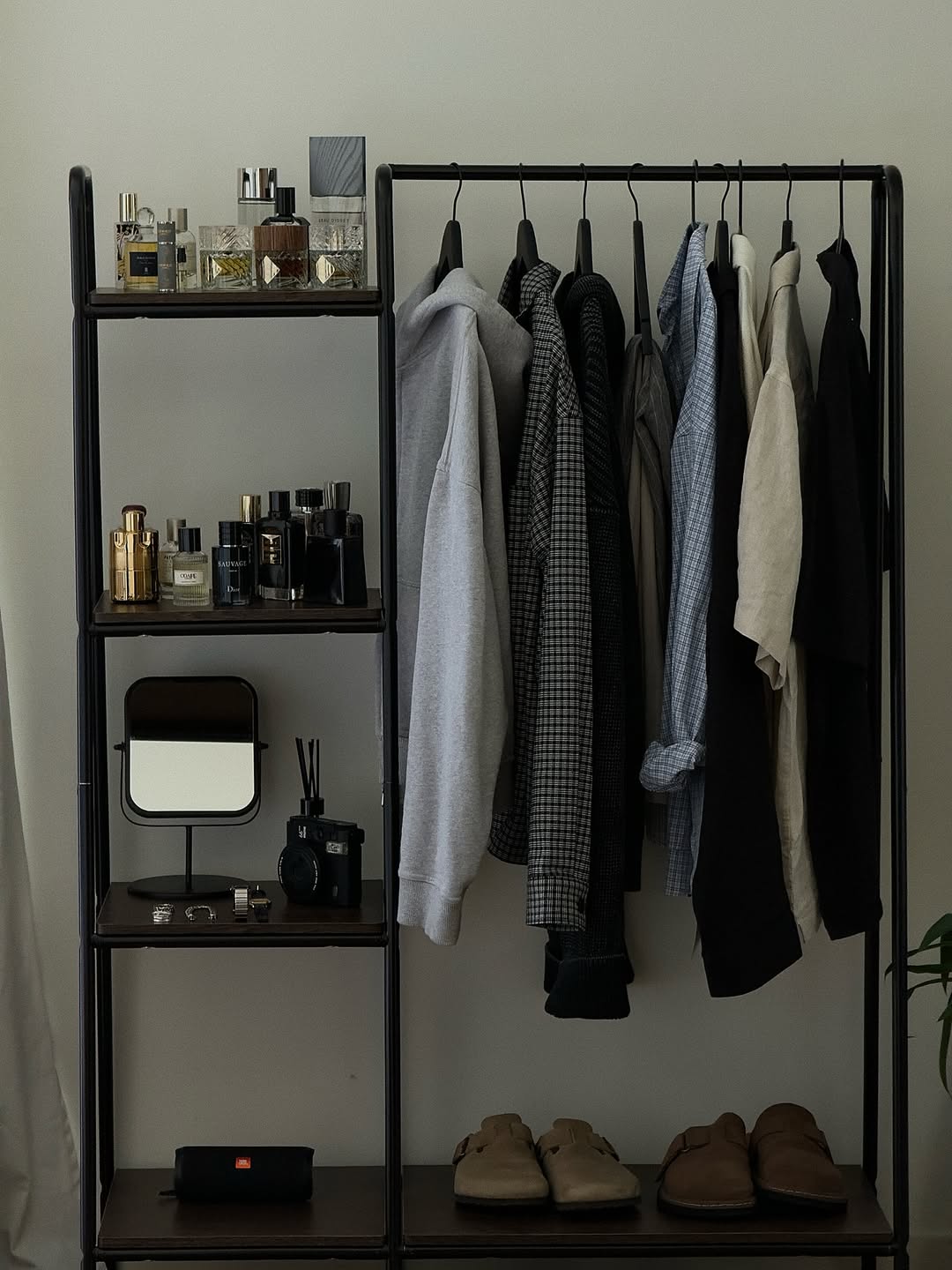 學會換季斷捨離的5個法則 | 換季清衣櫃的風格修行，讓風格得已延續