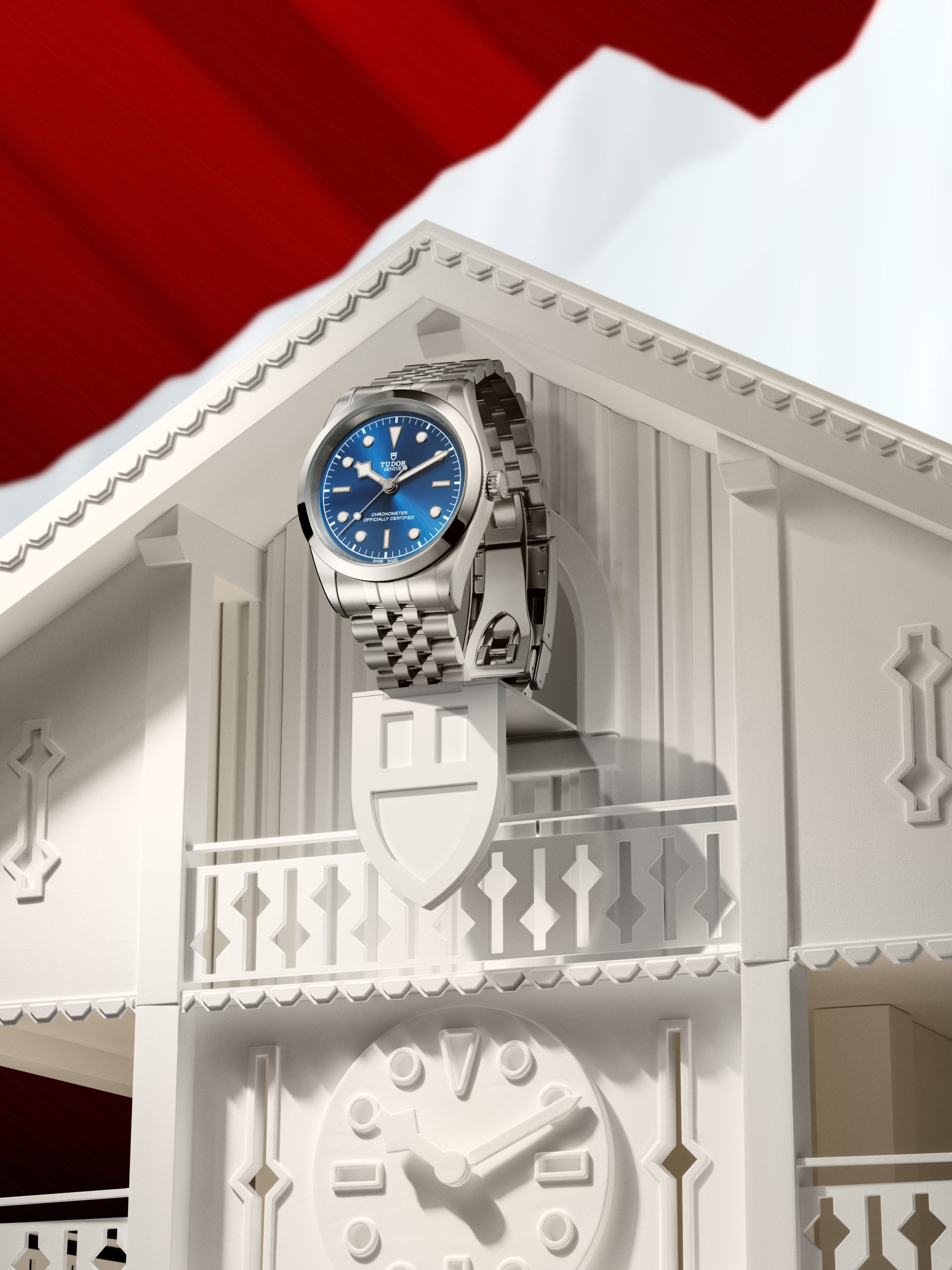Tudor帝舵表Black Bay 41腕錶，搭載帝舵表原廠MT5601型自動機芯，性能獲COSC瑞士官方天文台認證，走時精準度有所保證。PHOTO/ TUDOR
