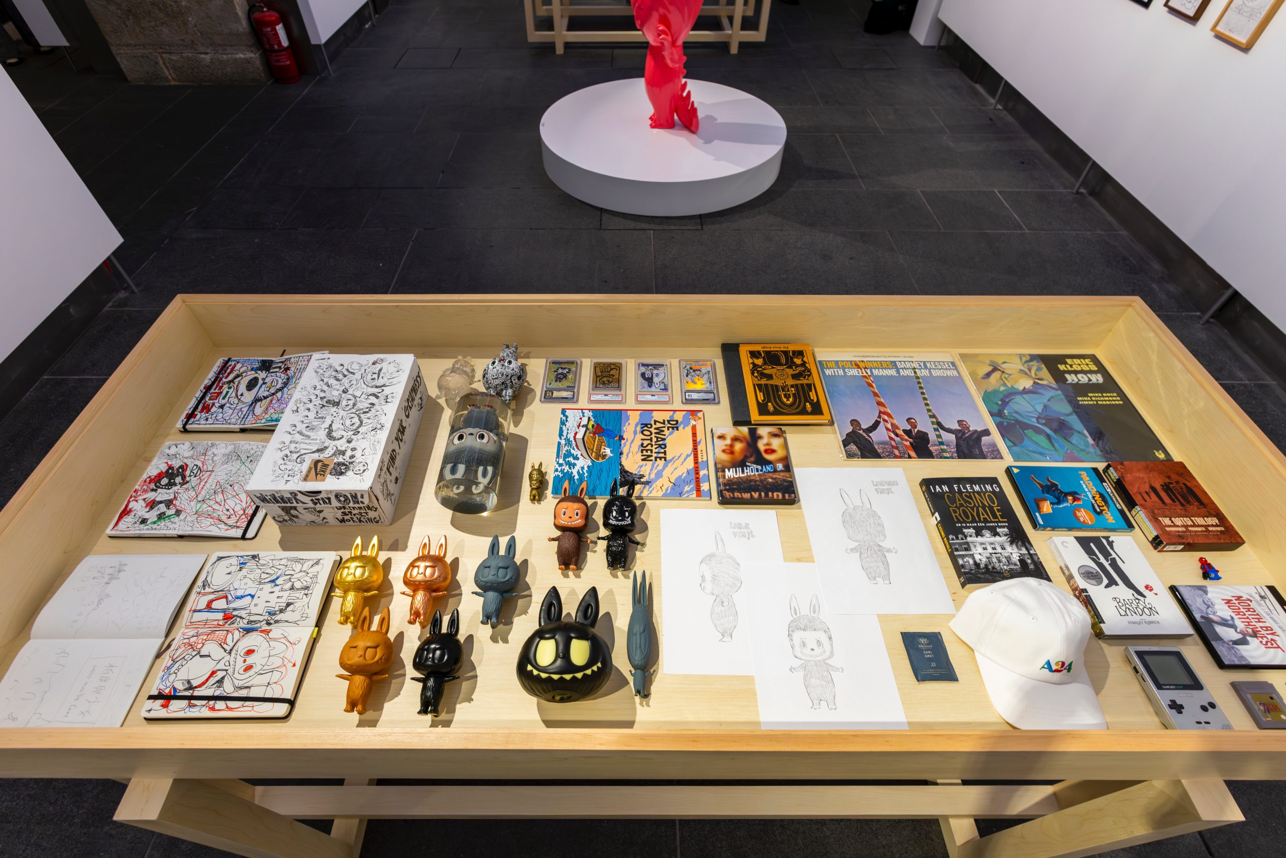 除了不同展品，展覽也展出為龍家昇帶來創作靈感的物品。