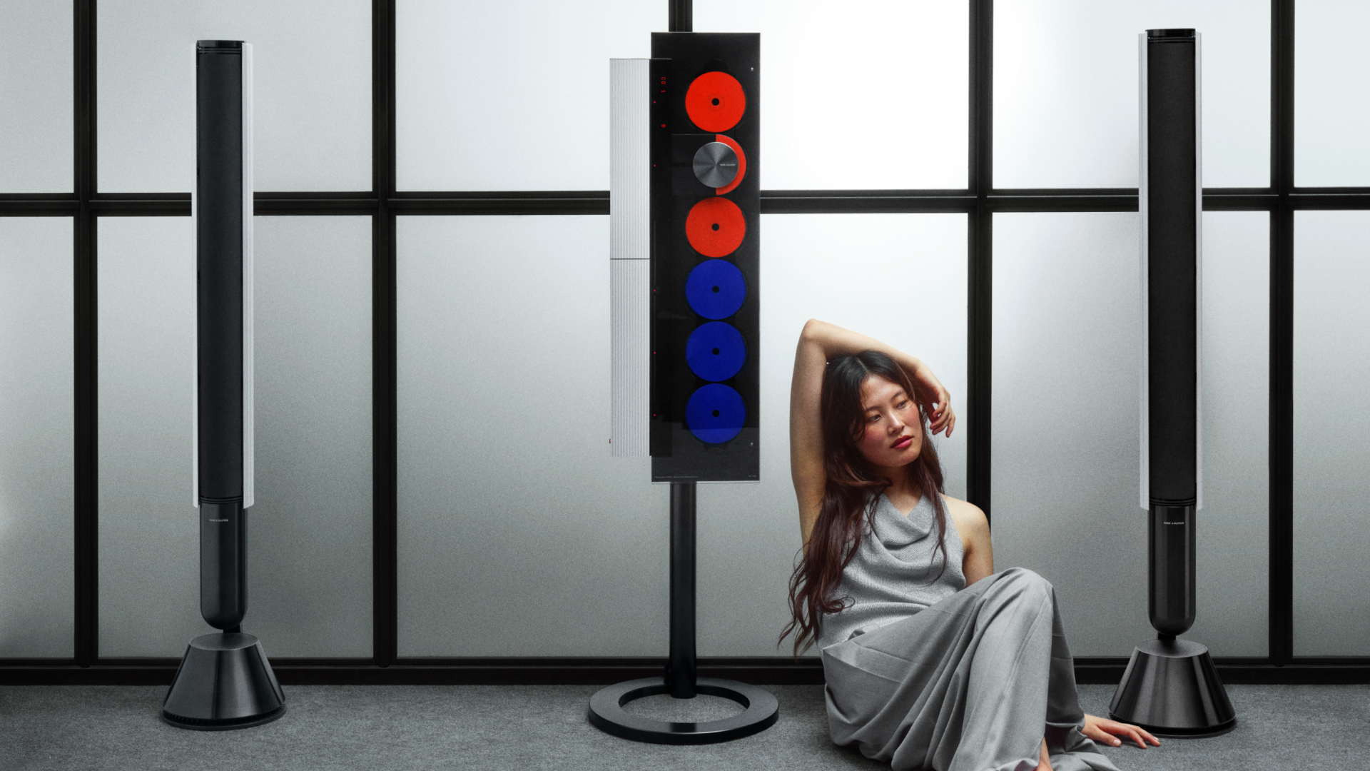 即使今天重溫90年代出產的CD播放器Beosound 9000，亦不覺得落伍。PHOTO / Bang & Olufsen