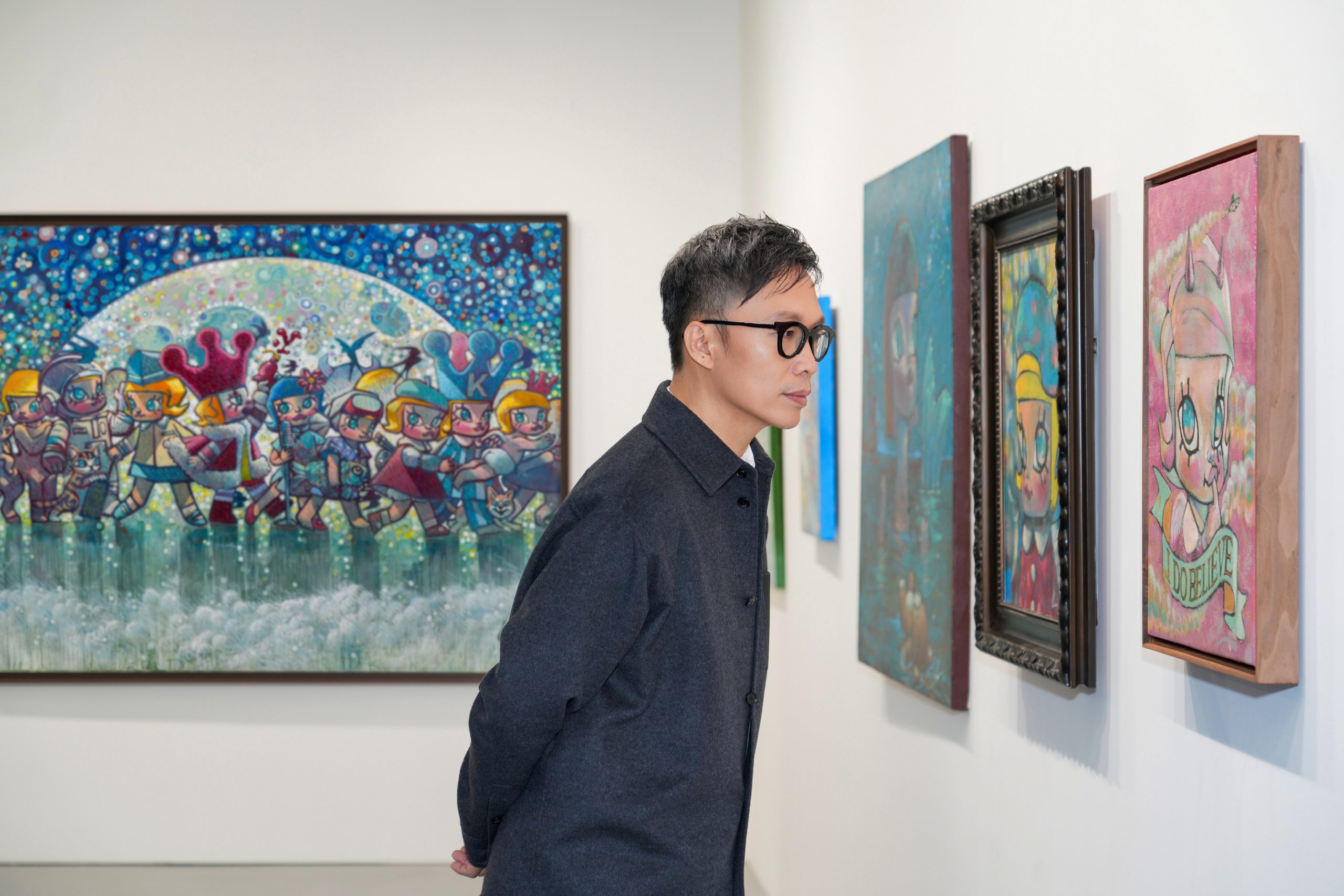 「不變的星」展區聚焦Kenny歷年來重要原畫與手稿作品，並展出特別為展覽創作的全新原畫《不變的星》。PHOTO / POP MART