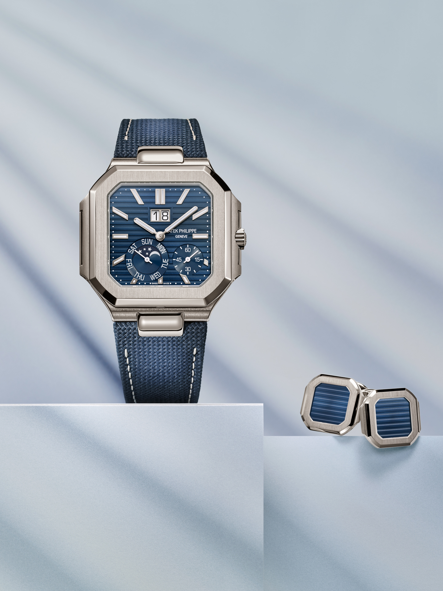 Cubitus編號5822P-001瞬跳大日期、星期及月相腕錶 PHOTO/ PATEK PHILIPPE