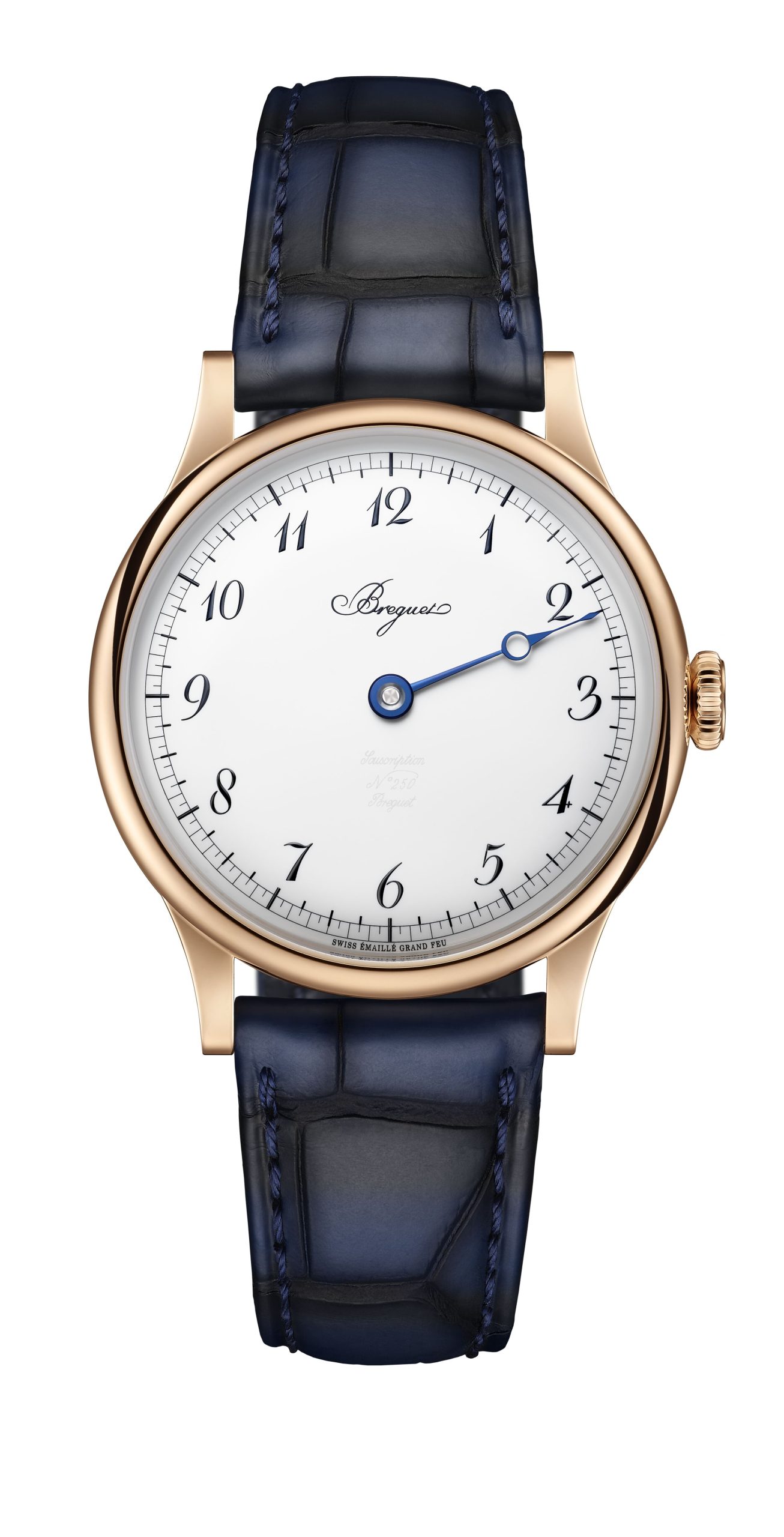 Breguet慶祝品牌成立250周年,將這款經典時計帶到現代,推出Souscription腕錶。「寶璣金」圓形錶殼直徑40毫米、厚10.8毫米,搭載VS00手動機芯,振頻3赫茲,配備單發條盒,動力儲備卻長達96小時,如18世紀Souscription機芯一般提供單指針時間顯示功能。PHOTO/ BREGUET