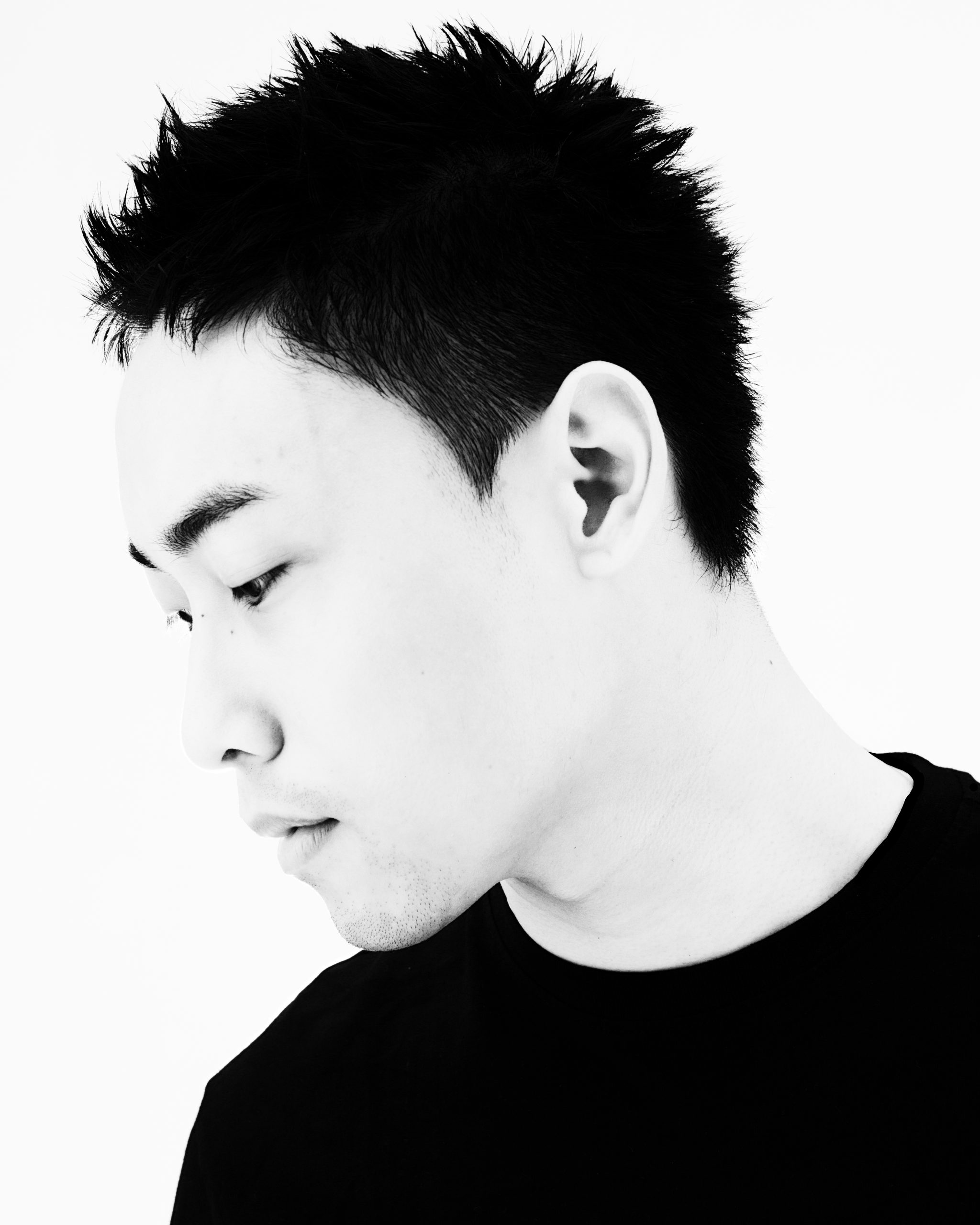 畢業作被挪威國家博物館永久收藏，專訪香港時裝設計師KIT WAN：創作是在理性感性互相拉扯