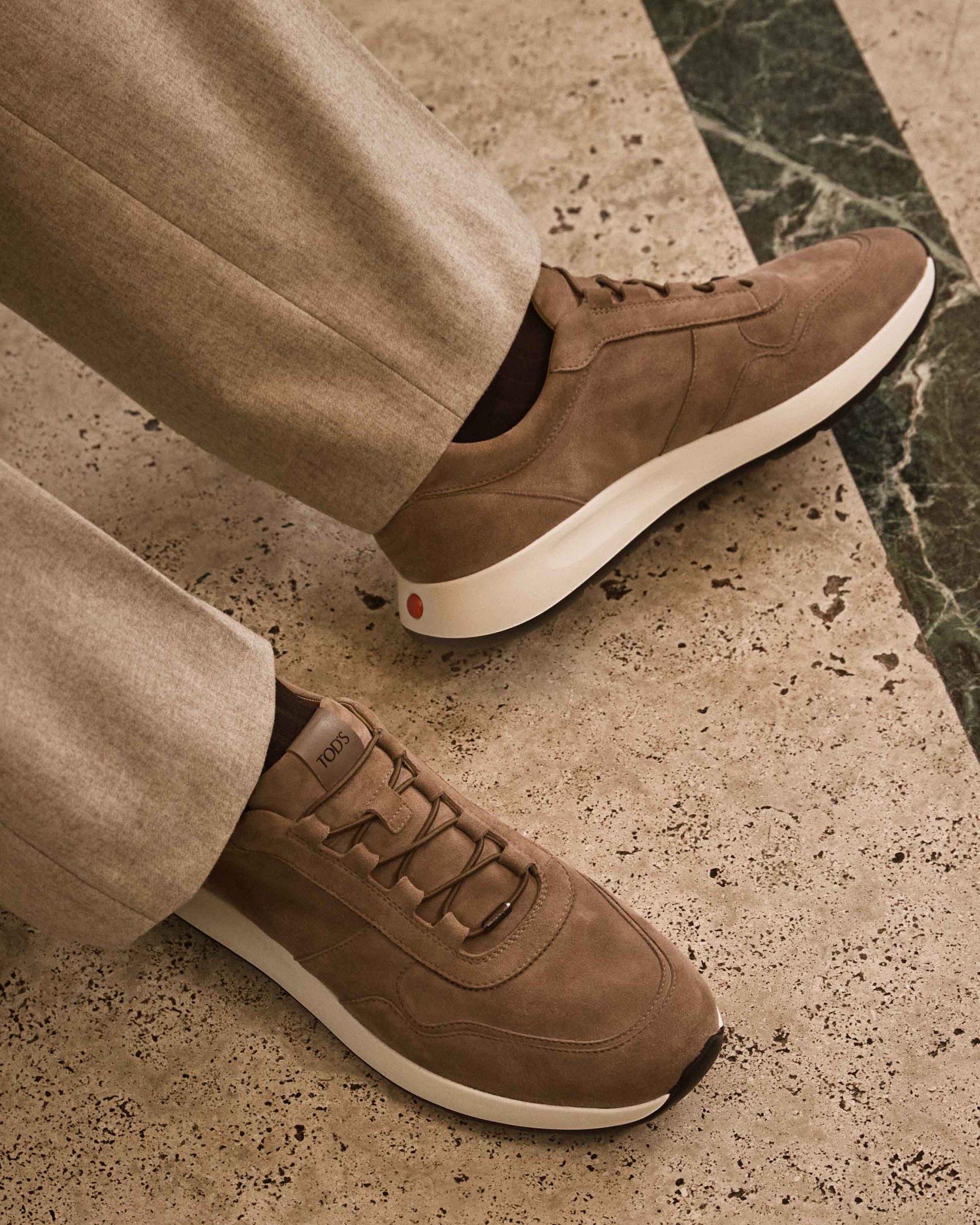 在意式工藝與生活之間找回屬於男裝的從容節奏 | 一文看清Tod’s 2026 秋冬男裝系列5大重點