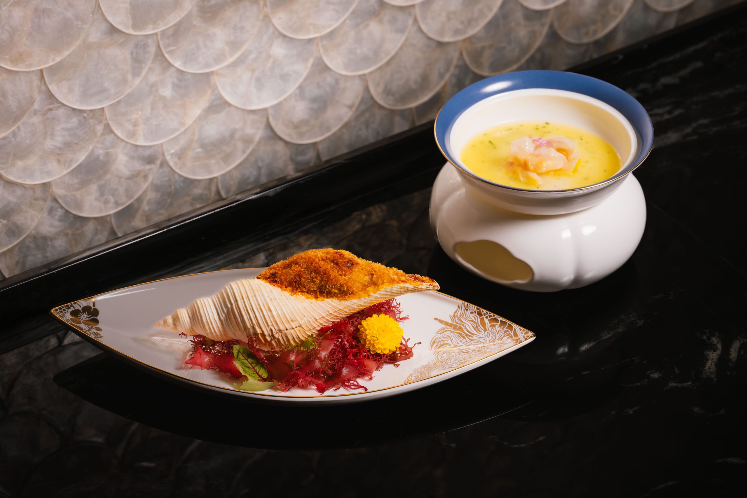 金不換汆潮汕大響螺 / 惹味錦繡焗釀響螺 PHOTO / STUDIO CITY MACAU