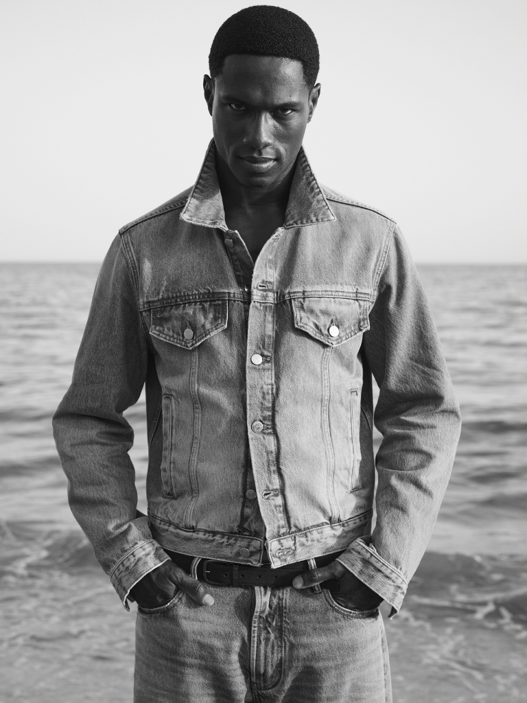 歷史的輪廓與真實個性的自我流露，Emporio Armani 2026春夏系列Armani Jeans面世