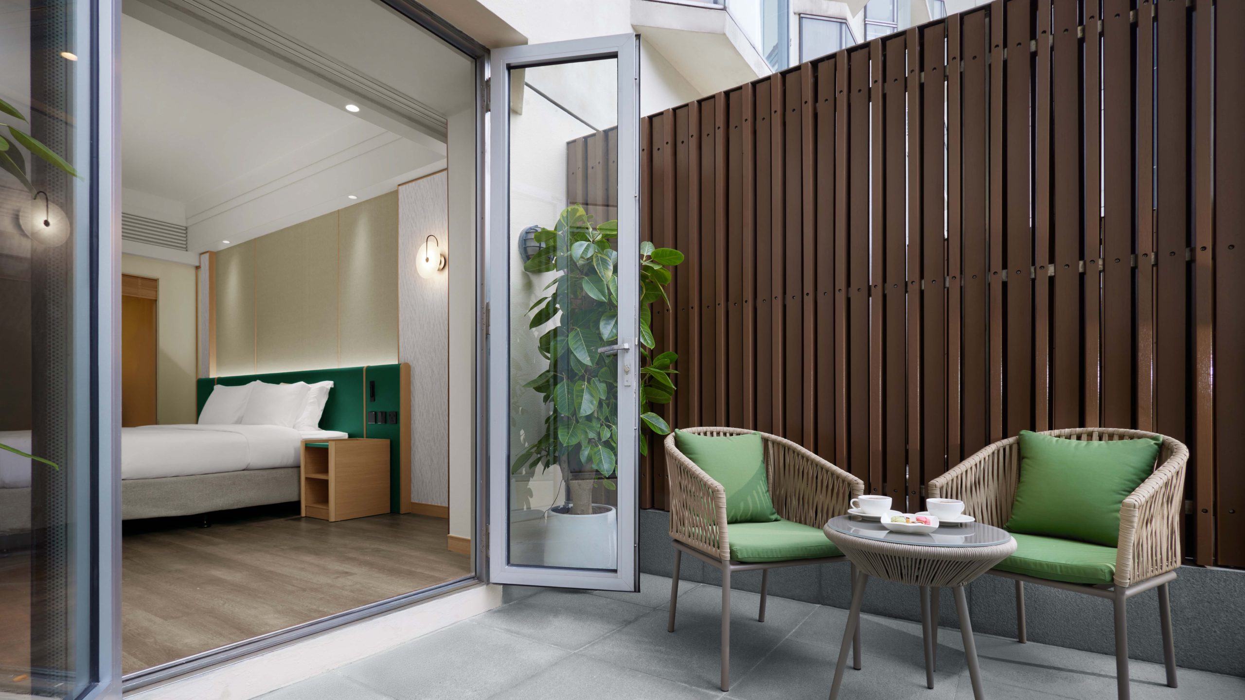 為慶祝展開全新篇章，南灣如心酒店特別呈獻「探索如心新篇章」住宿計劃。PHOTO / Nina Hotel Island South