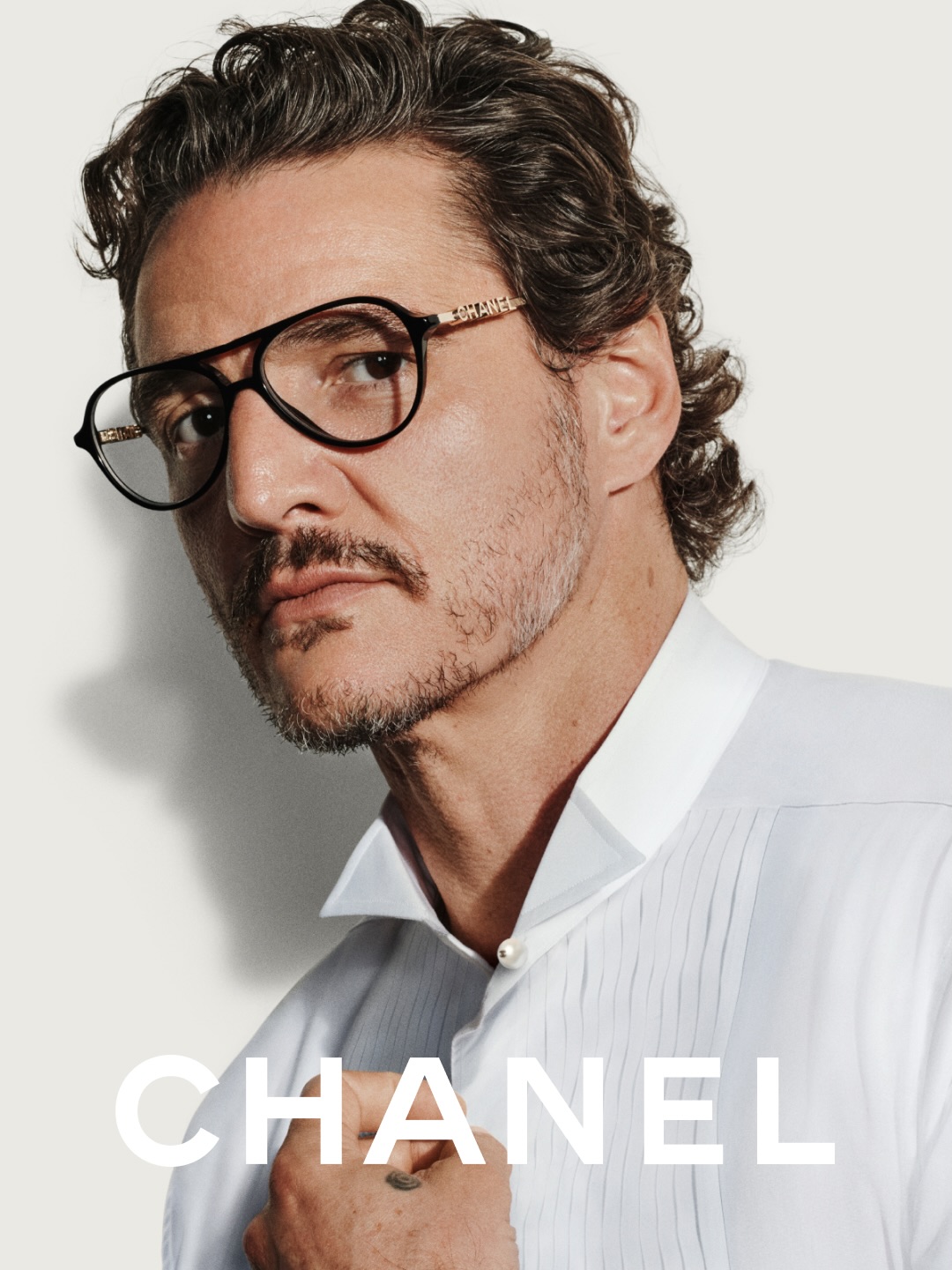 CHANEL啟用男星代言背後的時尚轉向 | 從Pedro Pascal 到Jennie，品牌形象的再定義