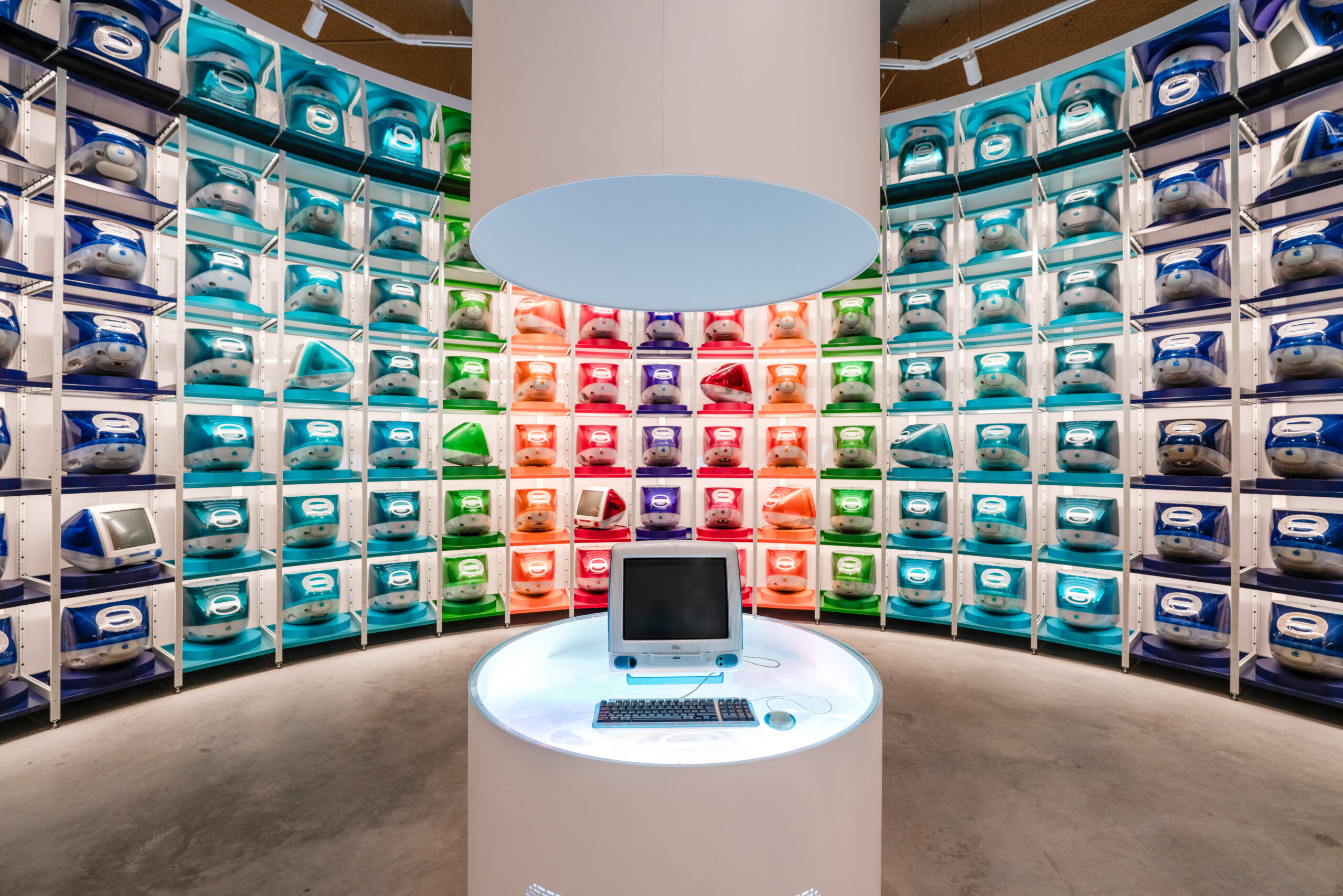 PHOTO / The Apple Museum
