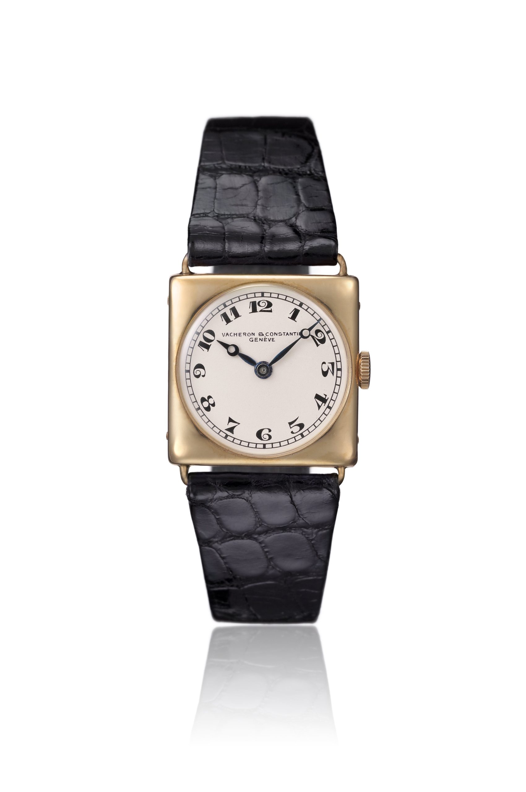 江詩丹頓1917年製方形黃金腕錶。PHOTO/ VACHERON CONSTANTIN