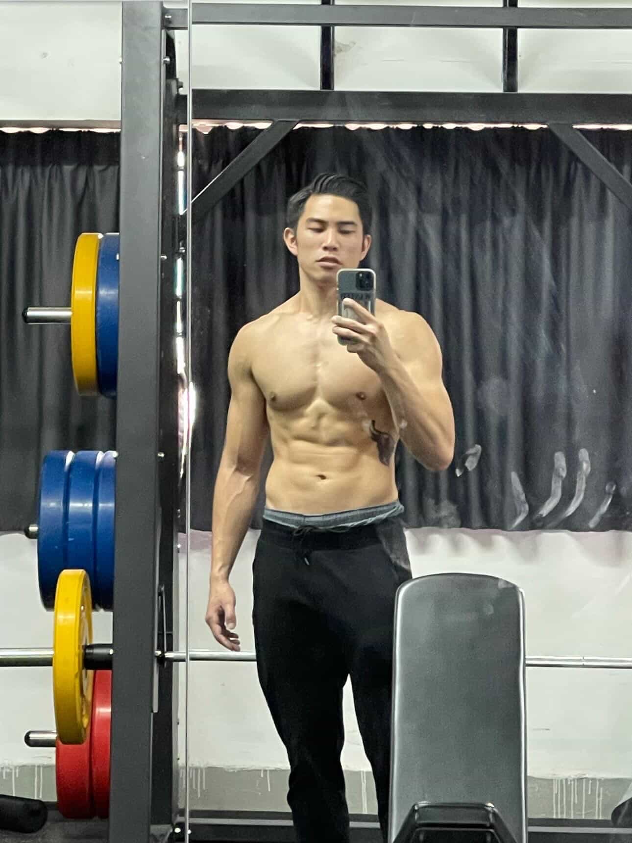 從幽默輸出健身正能量｜專訪KOFGYM主理人BURGER：「自律會帶來自由」