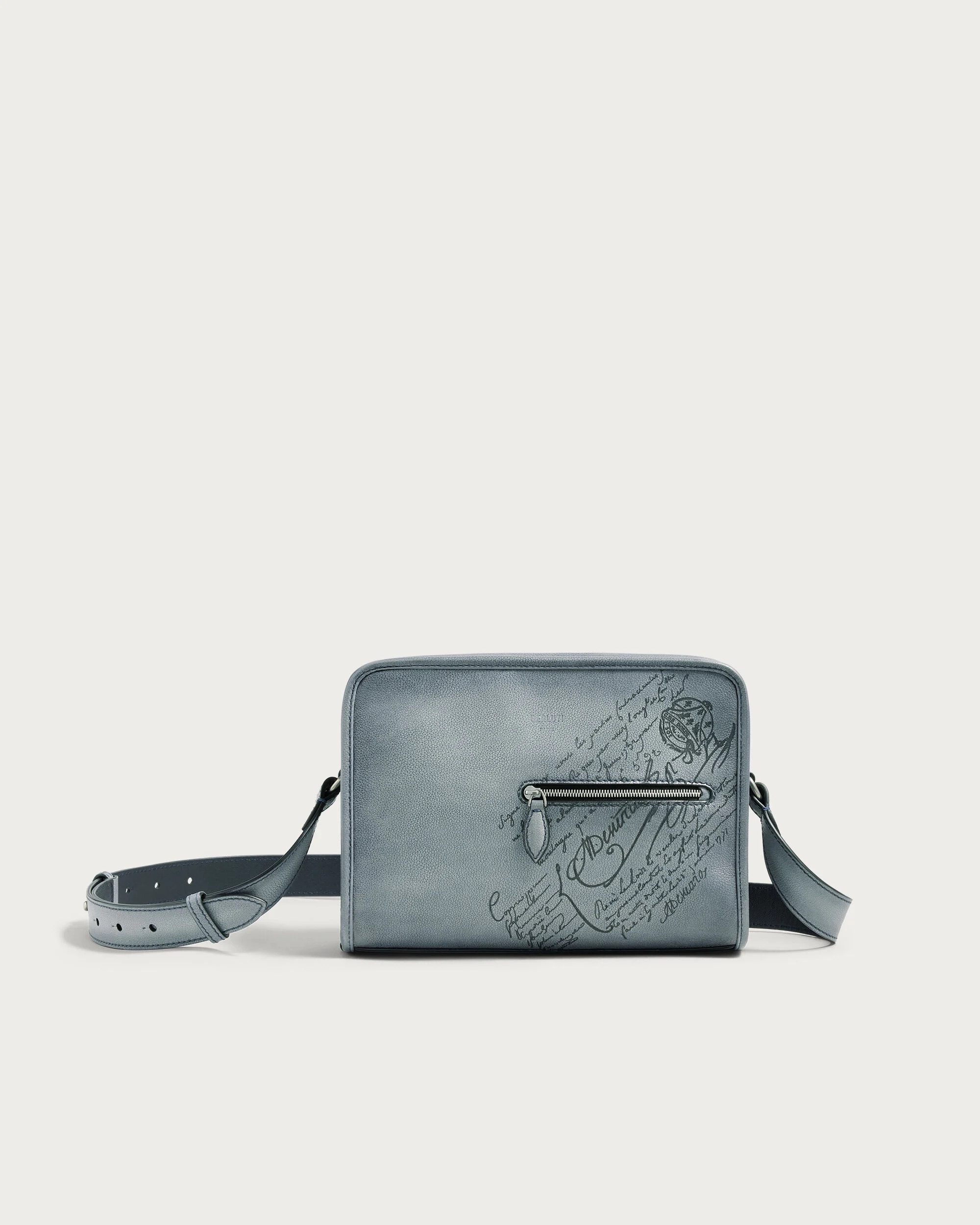 2026下半年男士手袋推介！LV、Gucci、Dior等各大時尚品牌經典再作變奏！