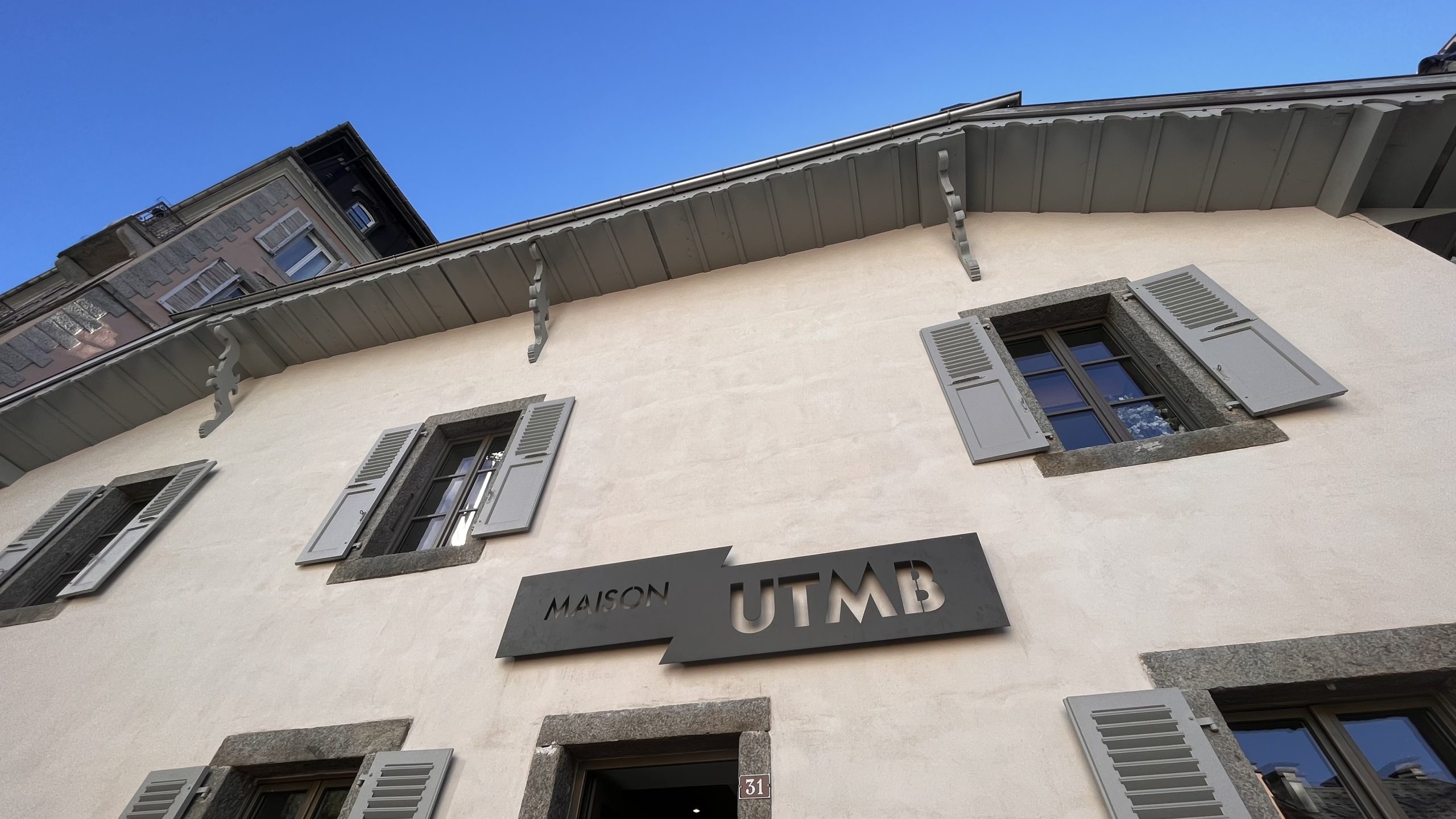 位於法國白朗峰山谷城鎮 Chamonix 的 UTMB 大會總部。PHOTO/ MEN’S UNO HK