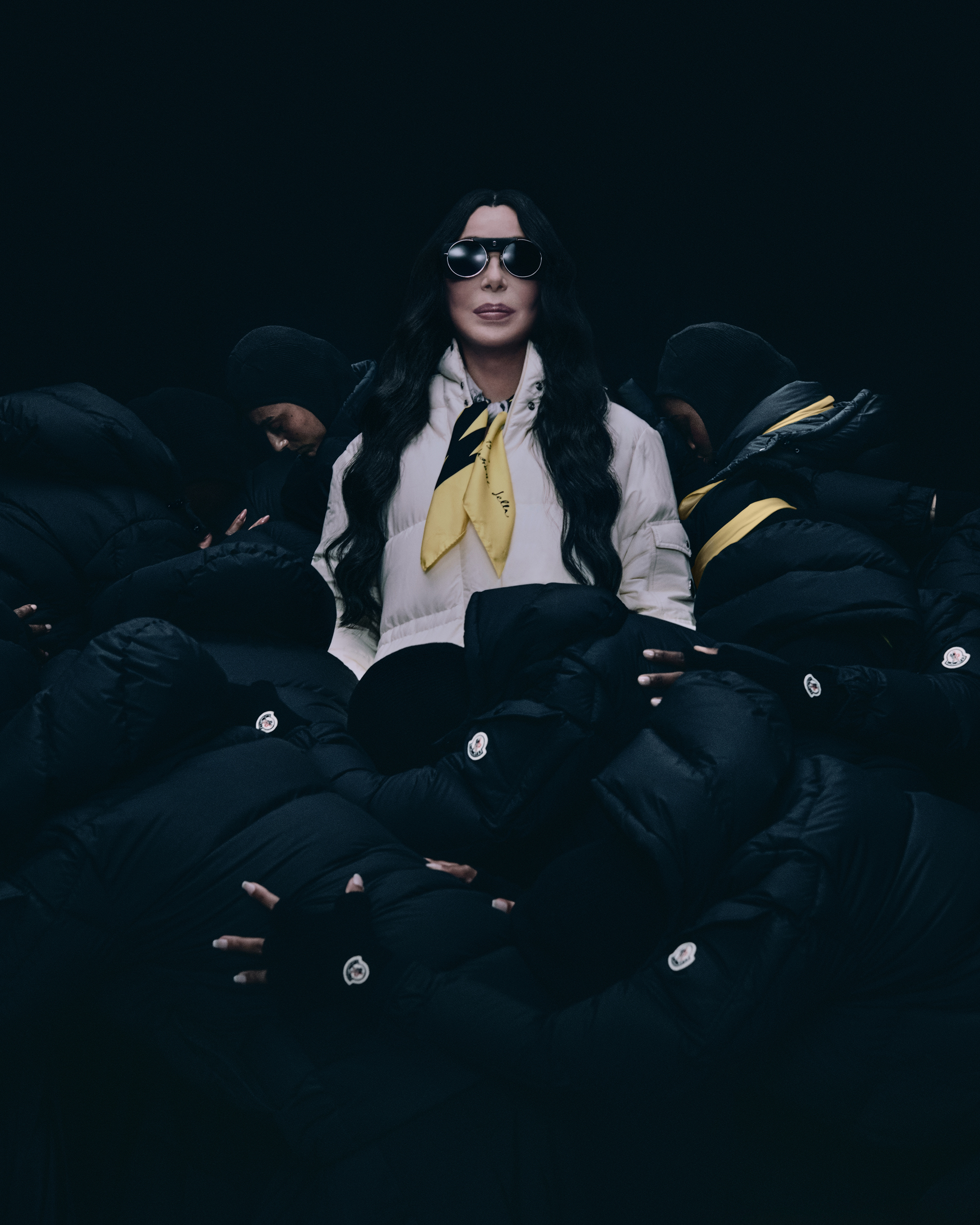 PHOTO / Moncler (Cher)