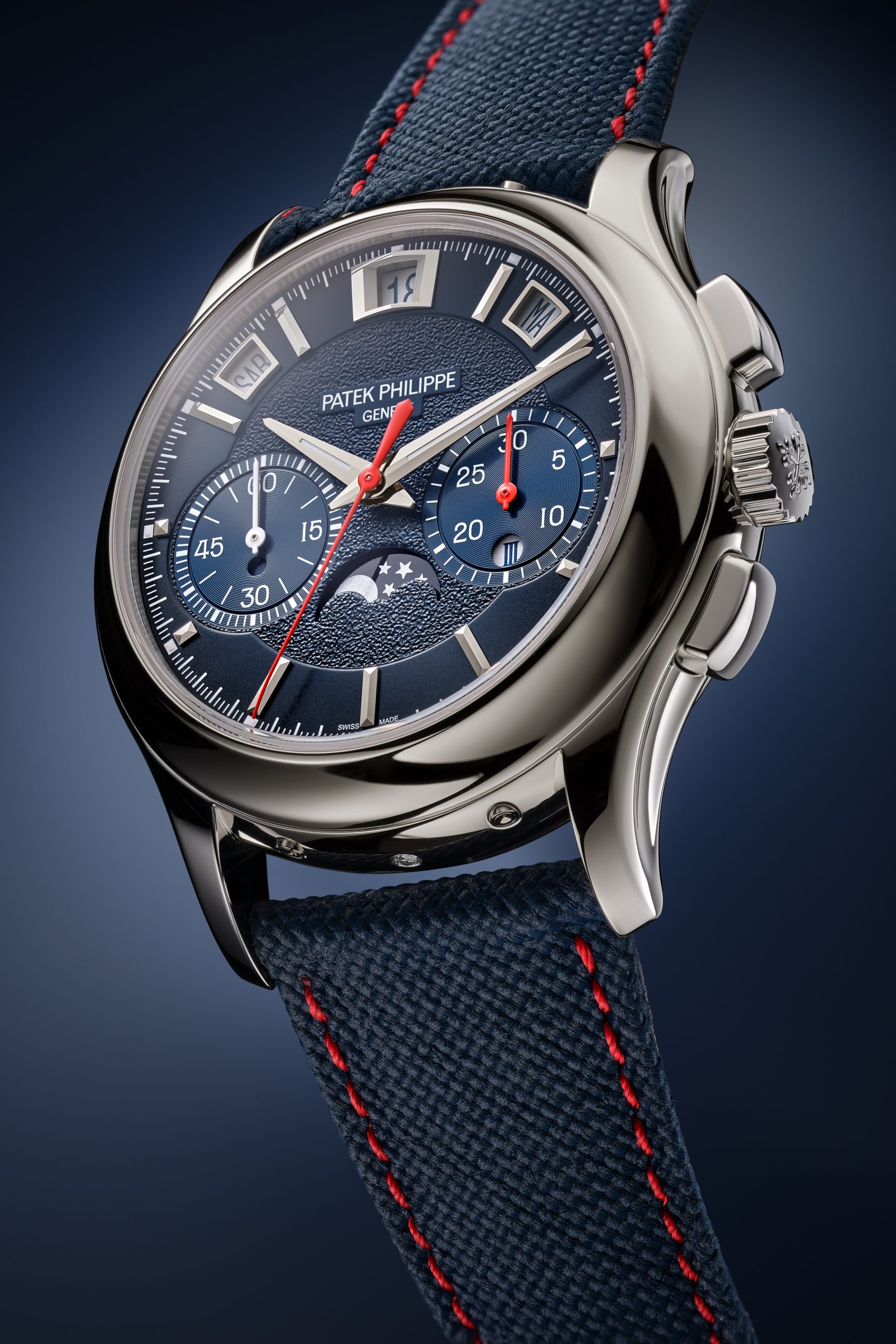 超級複雜功能系列瞬跳萬年曆計時鉑金腕錶（編號5978P-010）PHOTO/ PATEK PHILIPPE