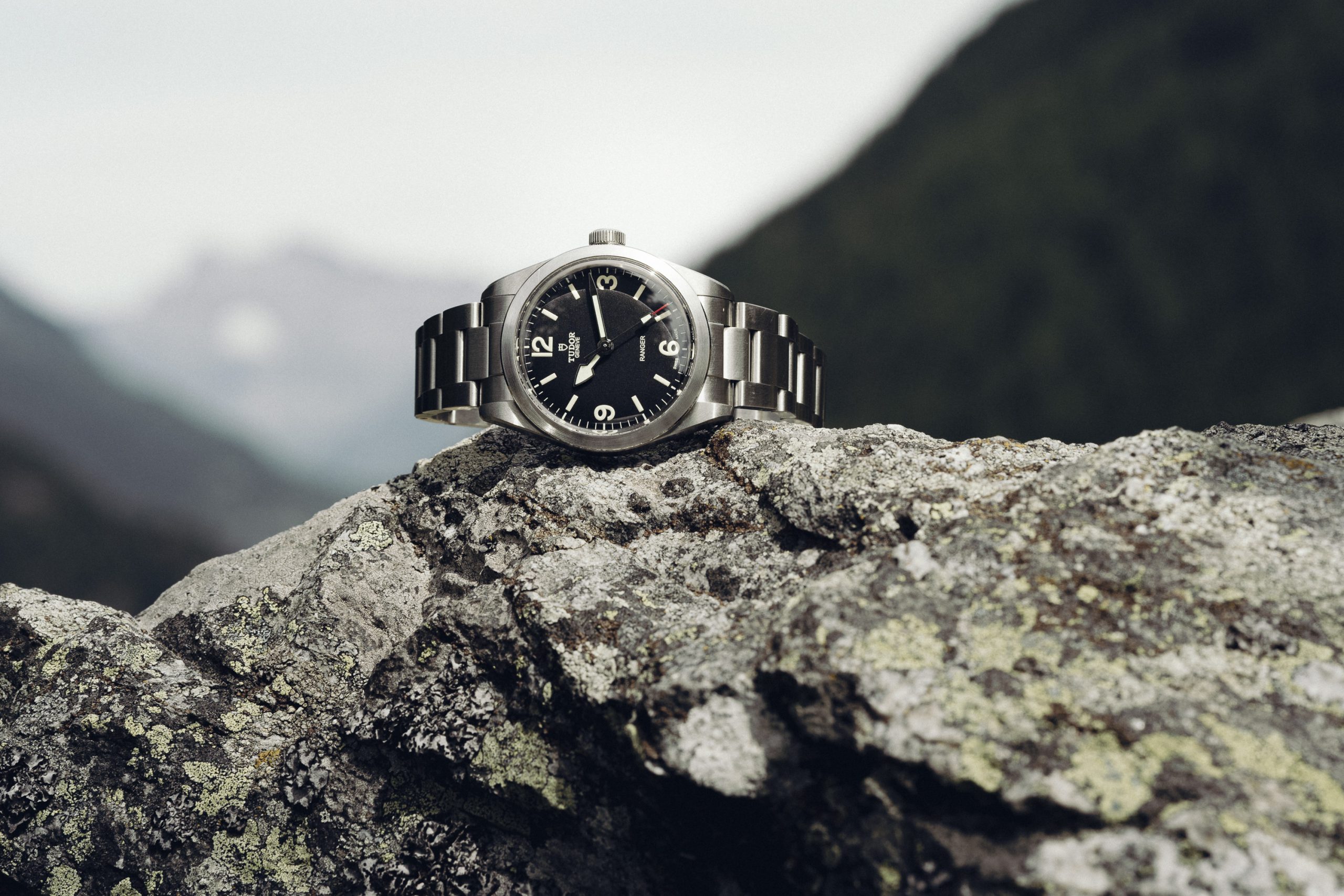 Tudor Ranger腕錶結構堅固而性能可靠,於UTMB世界系列賽中更象徵慶祝勝利、銘記終點和紀念成就。PHOTO/ TUDOR